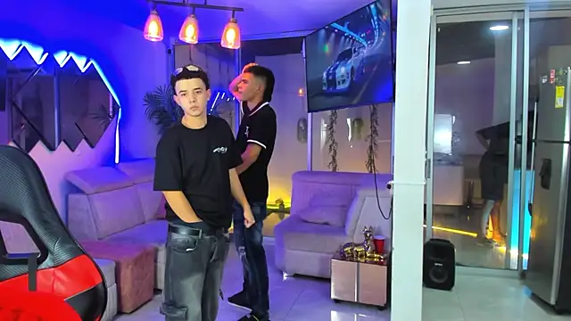 Houseofwarrios webcam