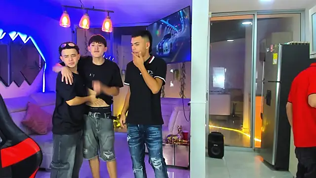 Houseofwarrios webcam