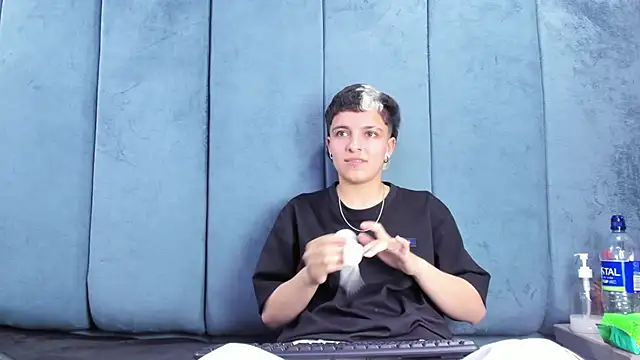 Megan_Thompson_ webcam