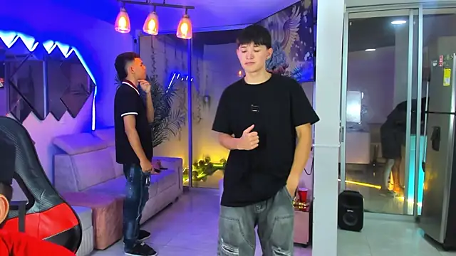 Houseofwarrios webcam