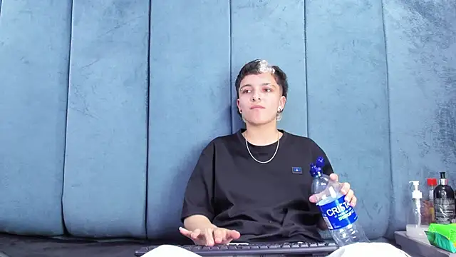 Megan_Thompson_ webcam