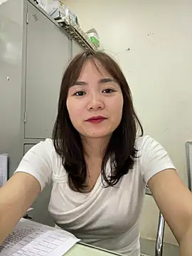 Webcam Model (Bana-gibee)  is live.Free join now!