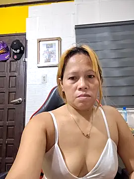 CockBiter83 webcam