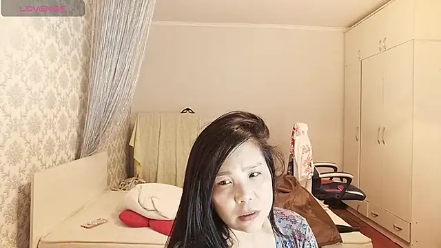 missvalday - MissValday's free webcam - UK Sex Cams