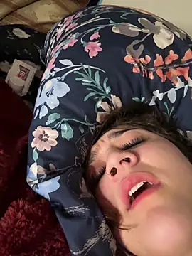 treasurebabii webcam