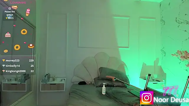 Candaceoweens webcam