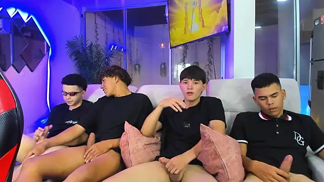 Houseofwarrios webcam