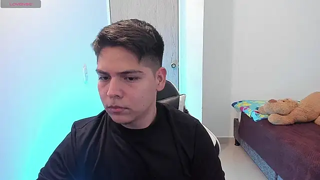 asta_yunoxxx - Asta_YunoXXX's free webcam - UK Sex Cams