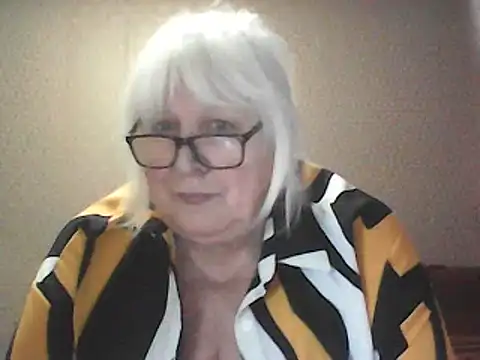 alexia64231 - Alexia64231's free webcam - UK Sex Cams