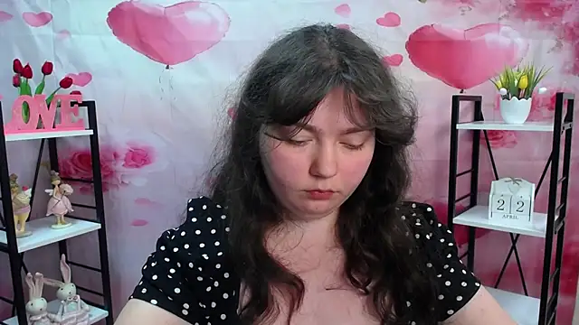 neonilalisova - NeonilaLisova's free webcam - UK Sex Cams