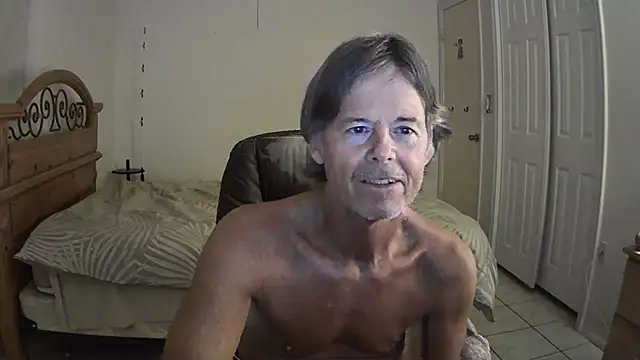 nakeedcowboi65 - Nakeedcowboi65's free webcam - UK Sex Cams