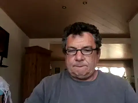 nobbie444 - Nobbie444's free webcam - UK Sex Cams