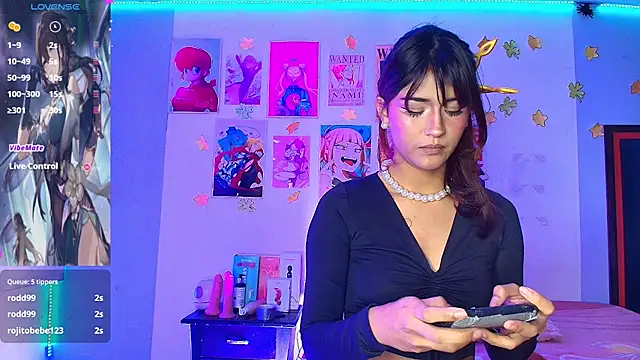 nekogirl_04 (F teen) - ride dildo with oil in my body