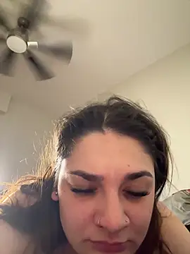 treasurebabii webcam