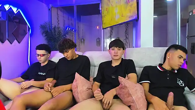 Houseofwarrios webcam