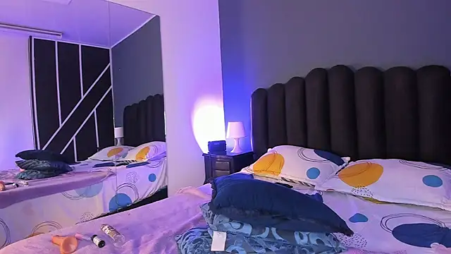 meganspencer_ - MeganSpencer_'s free webcam - UK Sex Cams