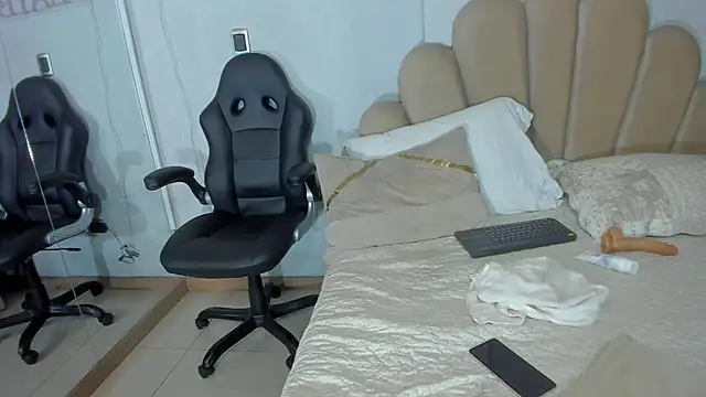 amber_harriis (F teen) - take off my dress🥵