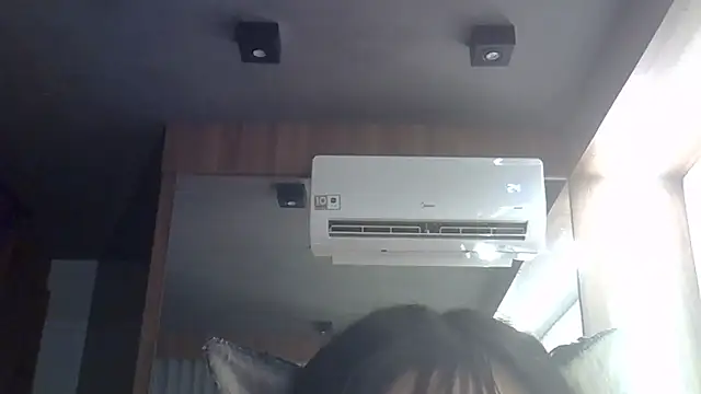 skinnykitten (T young) - smile😊sorrir