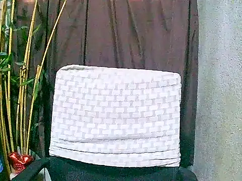 Sweeetgurll webcam stripchat model stream image