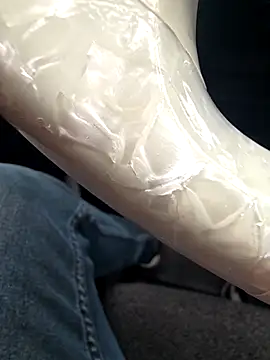 cesmegenc98's live cam