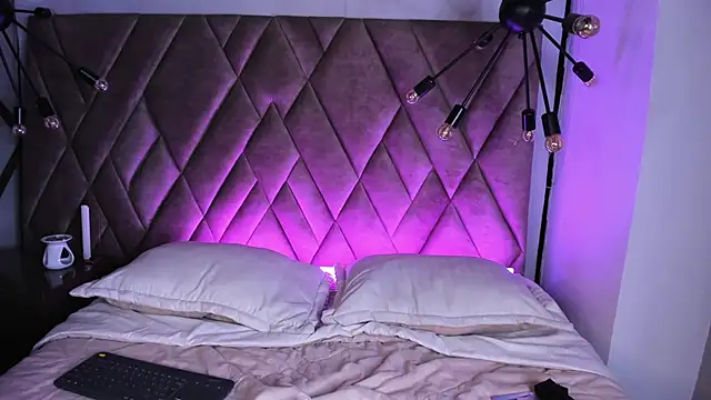 Aris_Suarez webcam stripchat model stream image