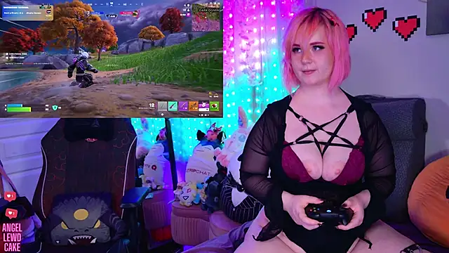 Angel-Lewd-Cake webcam