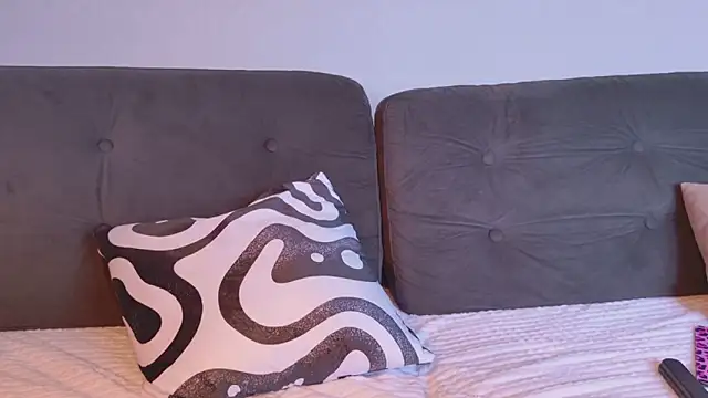 Born_to_Blow_ webcam