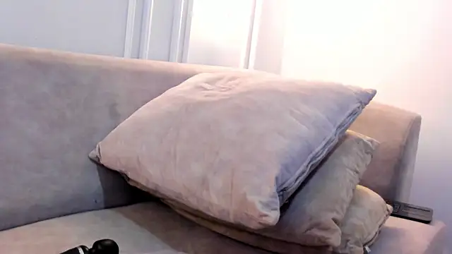 Aisha_Ferrer__ webcam