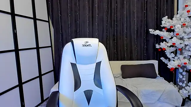 Madison_dolly webcam