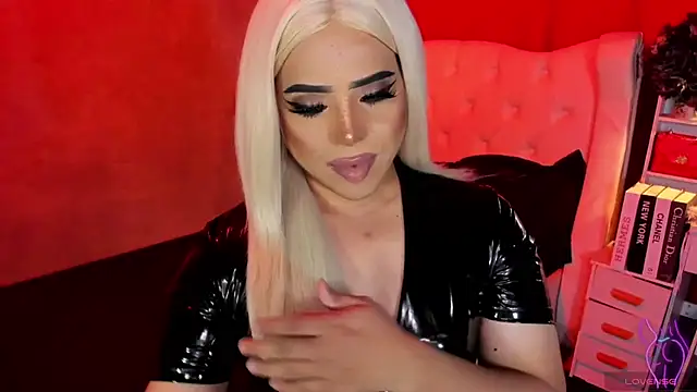 gordeushotcummer webcam