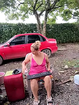 hotandfierylatinos2023 webcam