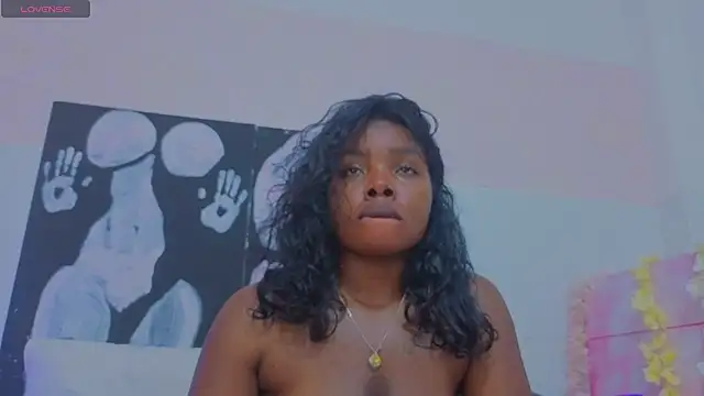 kilyetvera3x (F young) - squirt in  for daddy lush in ass 💦🥴🥵