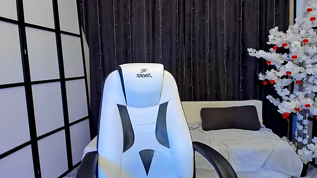 Madison_dolly webcam