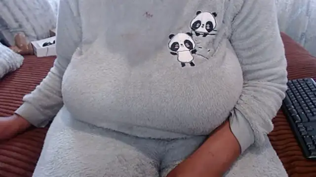 BUBBLYBUNNYxx webcam