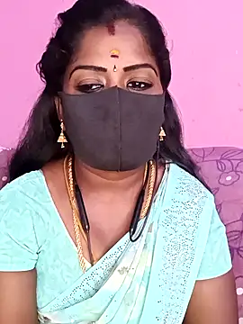 Webcam Model (tamilammukuttyy)  is live.Free join now!