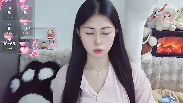 美女Labubu-o在线直播