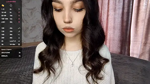 qwami_amie - Qwami_Amie's free webcam - UK Sex Cams