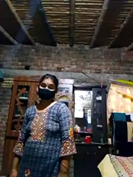 Webcam Model (Hot_Sweeti)  is live.Free join now!