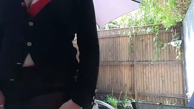 TopsyWilde live sex cam