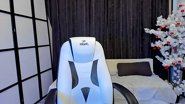 Madison_dolly webcam