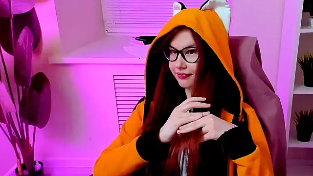 carolgiggly - CarolGiggly's free webcam - UK Sex Cams