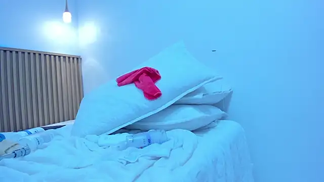 Sarita__Gomez webcam