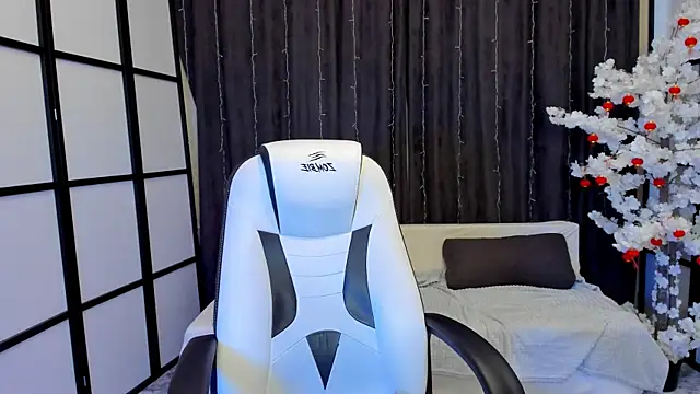 Madison_dolly webcam