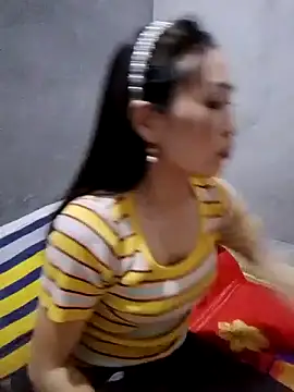 thobaby112 - Thobaby112's free webcam - UK Sex Cams