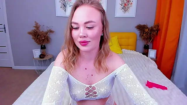HannahWillow webcam