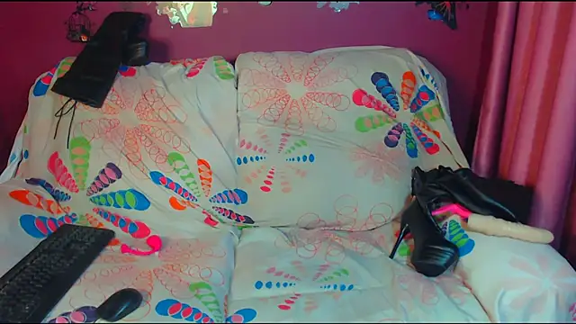 milflovelyxxx webcam