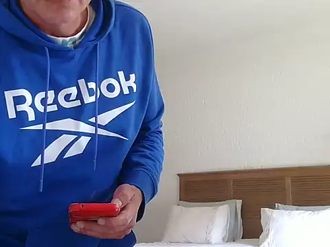 TroyDieselXXX webcam