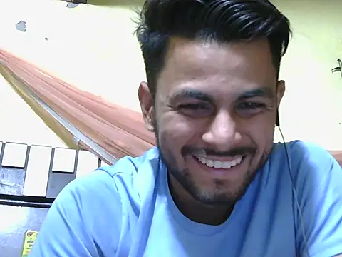 Stubborndesiboy webcam