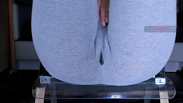 cameltoe_squirt_inpants - Cameltoe_squirt_inPants's free webcam - UK Sex Cams