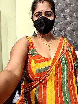 Webcam Model (Poly_bhabi)  is live.Free join now!